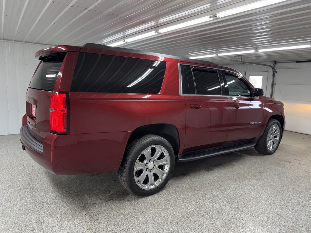 2017 Chevrolet Suburban Image 7