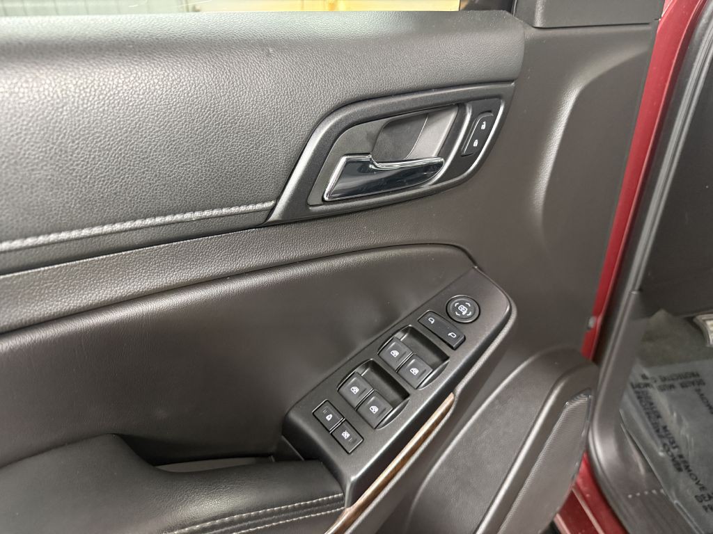 2017 Chevrolet Suburban Image 24