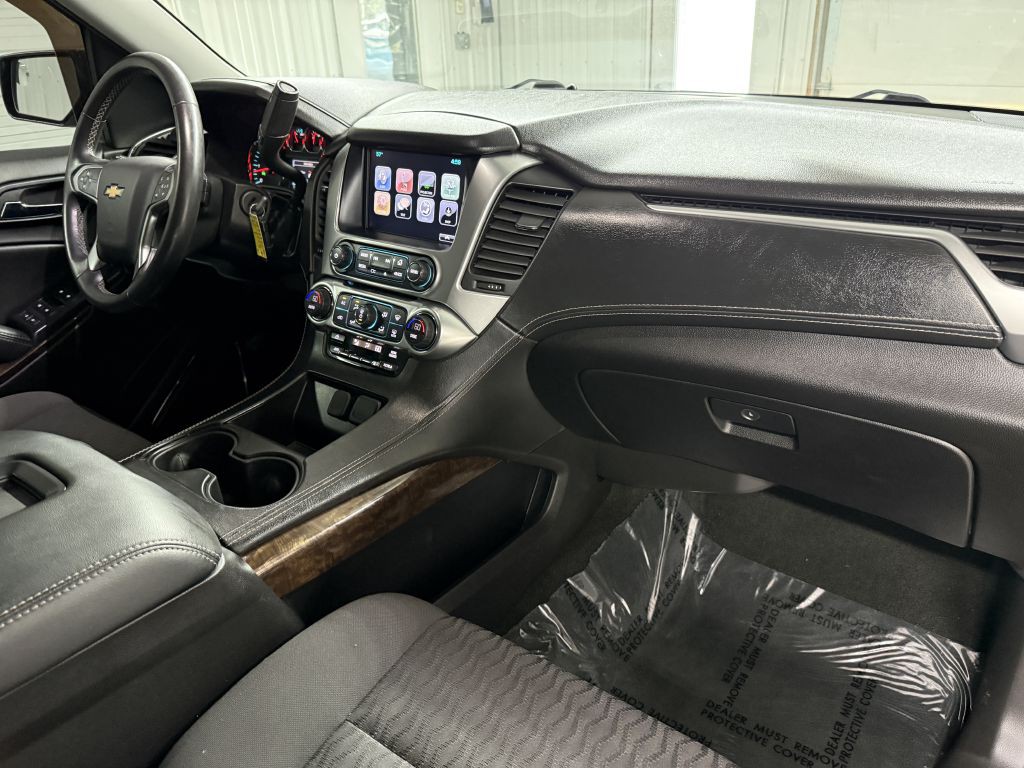 2017 Chevrolet Suburban Image 39
