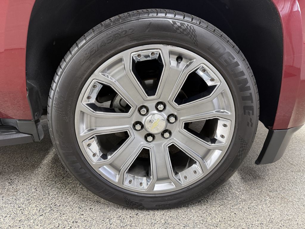 2017 Chevrolet Suburban Image 41