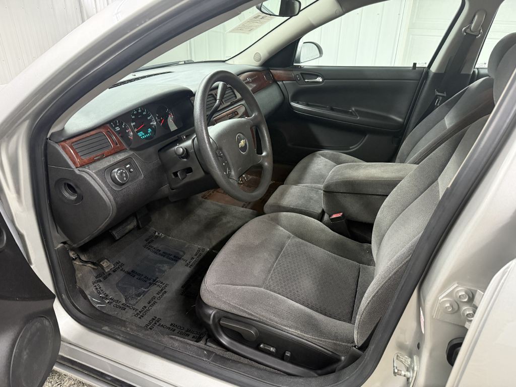 2007 Chevrolet Impala Image 8