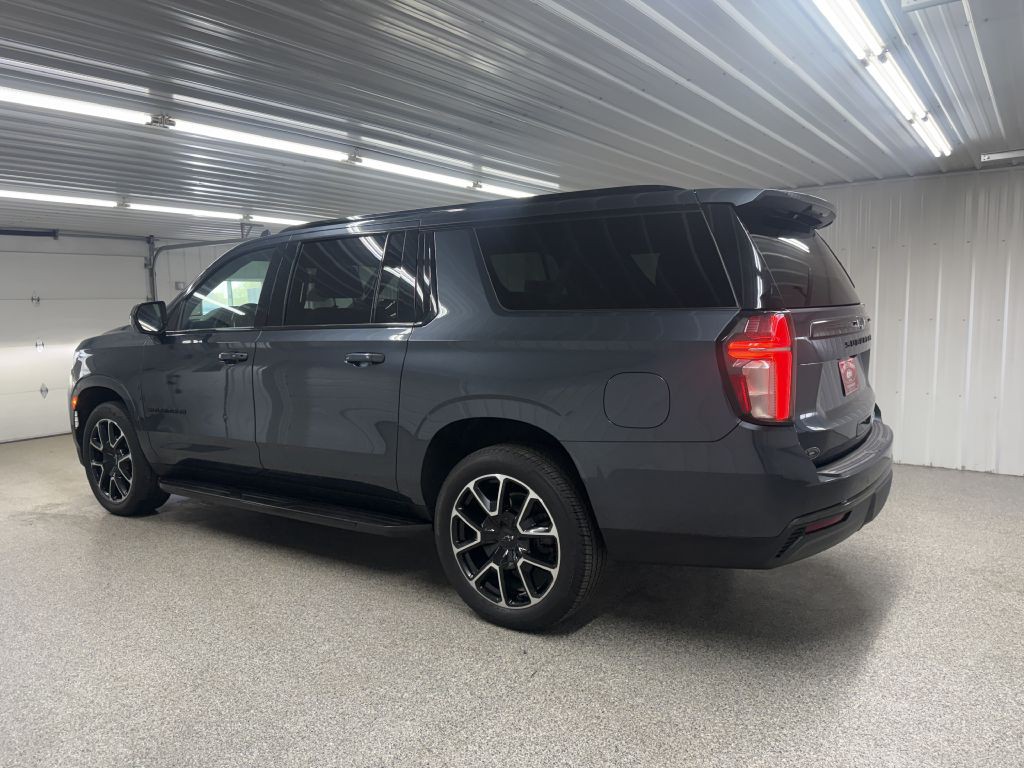 2021 Chevrolet Suburban Image 5