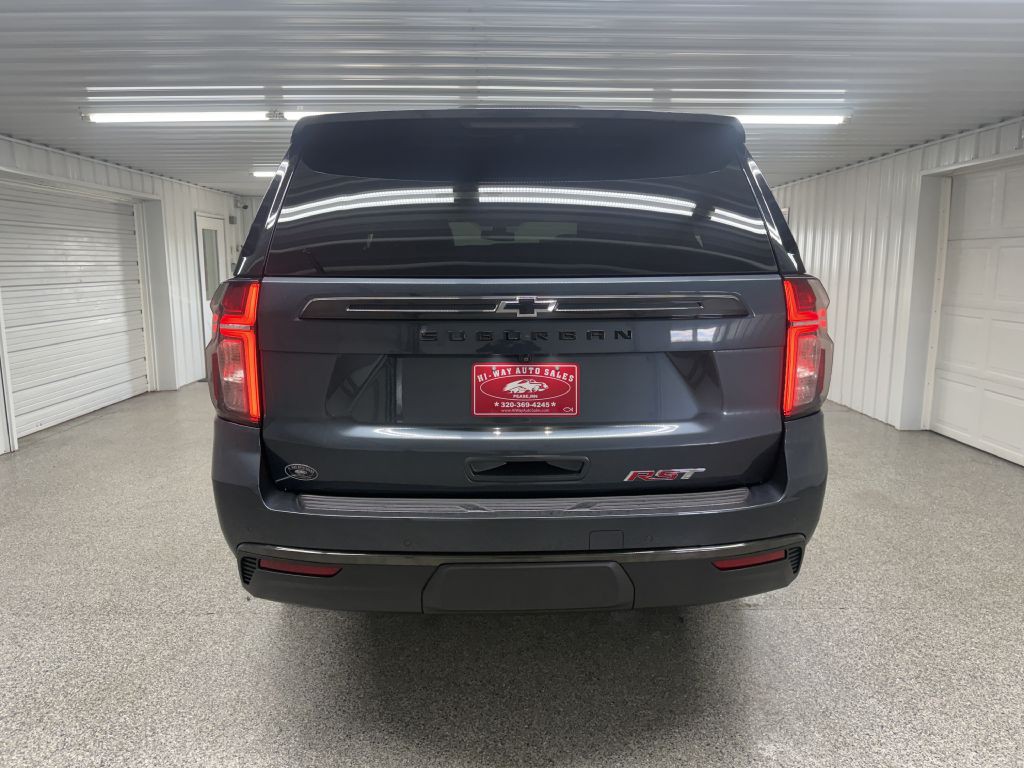 2021 Chevrolet Suburban Image 6