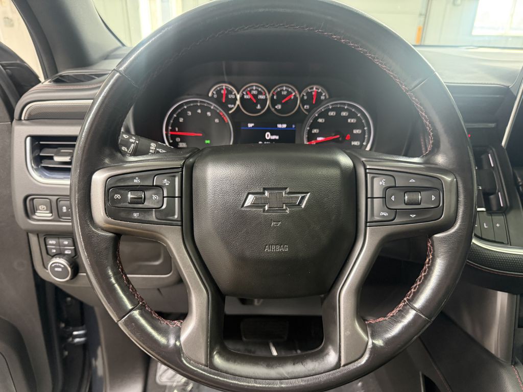 2021 Chevrolet Suburban Image 16