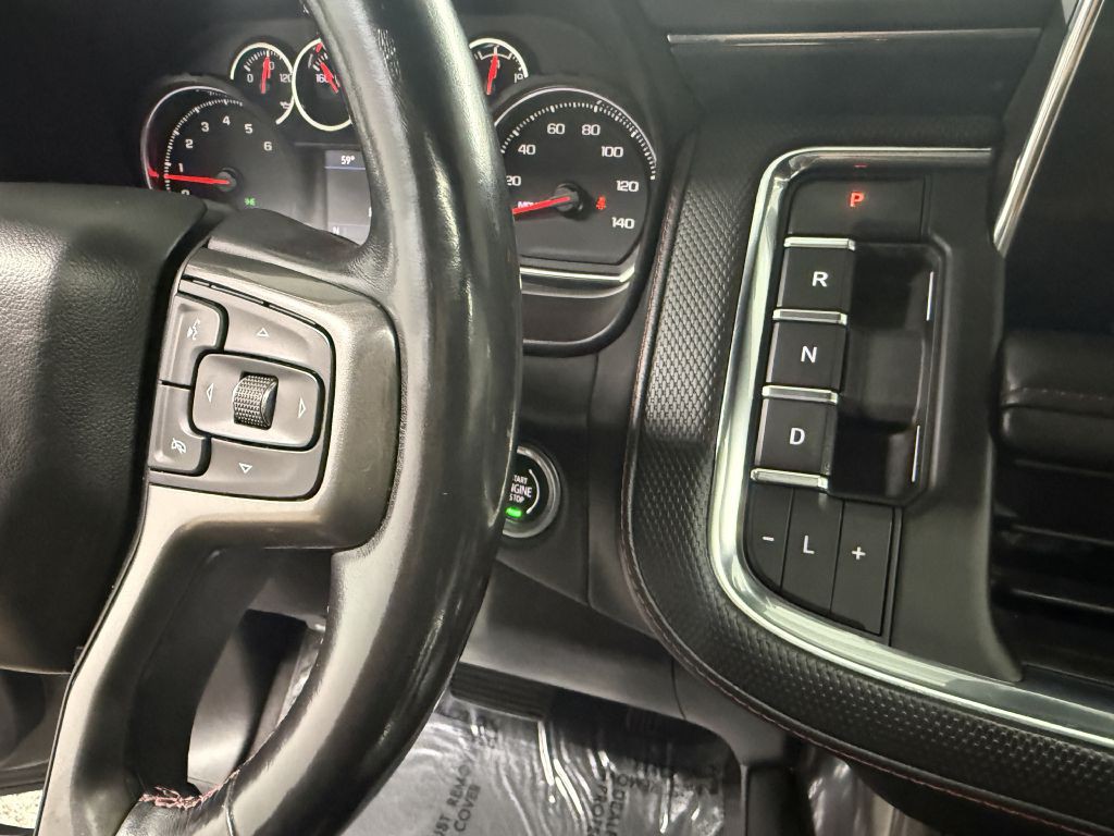 2021 Chevrolet Suburban Image 17