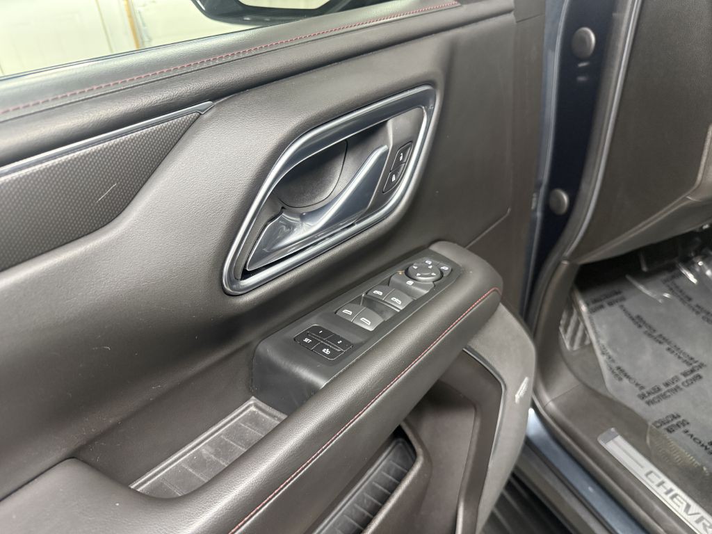 2021 Chevrolet Suburban Image 22