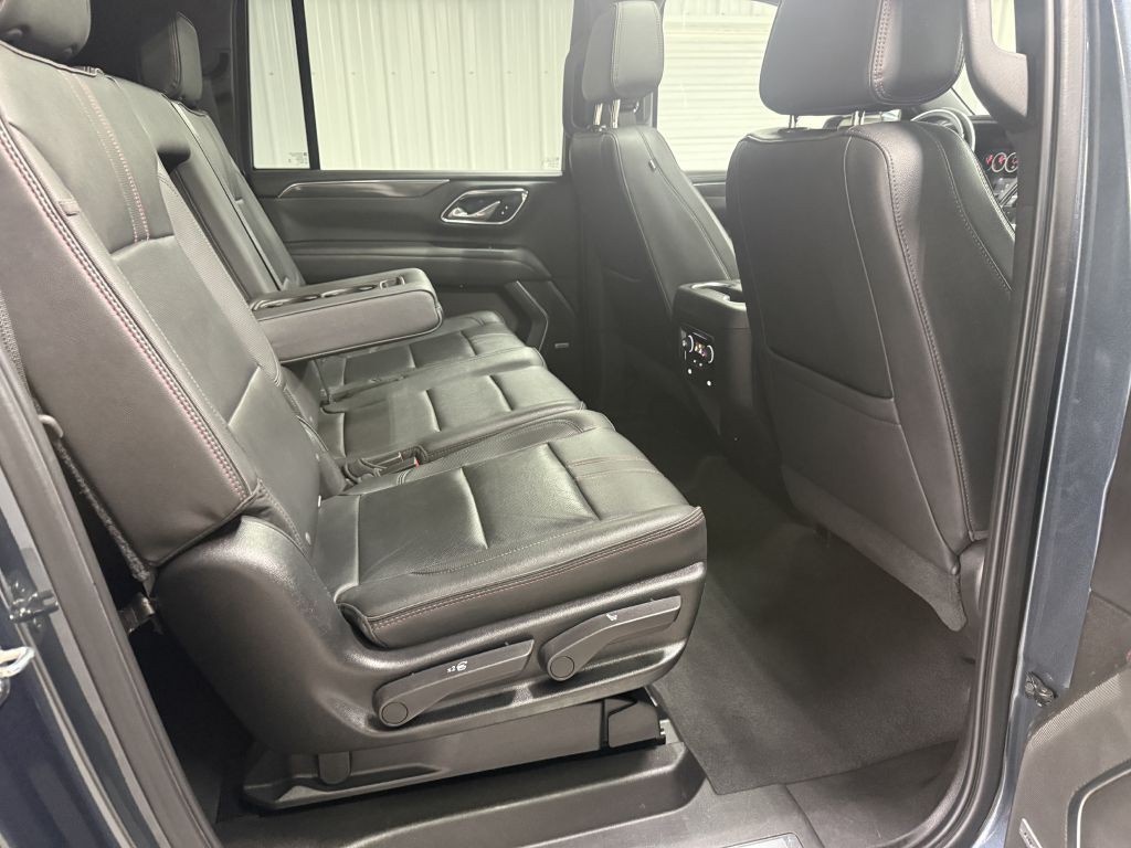 2021 Chevrolet Suburban Image 30