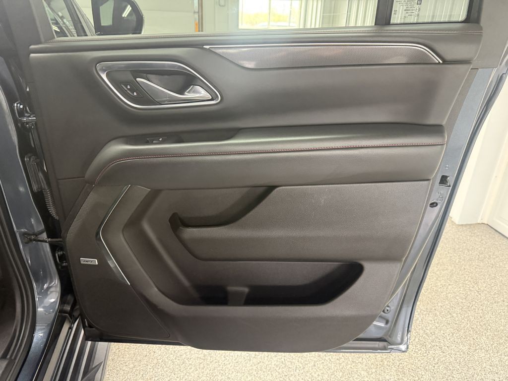 2021 Chevrolet Suburban Image 35