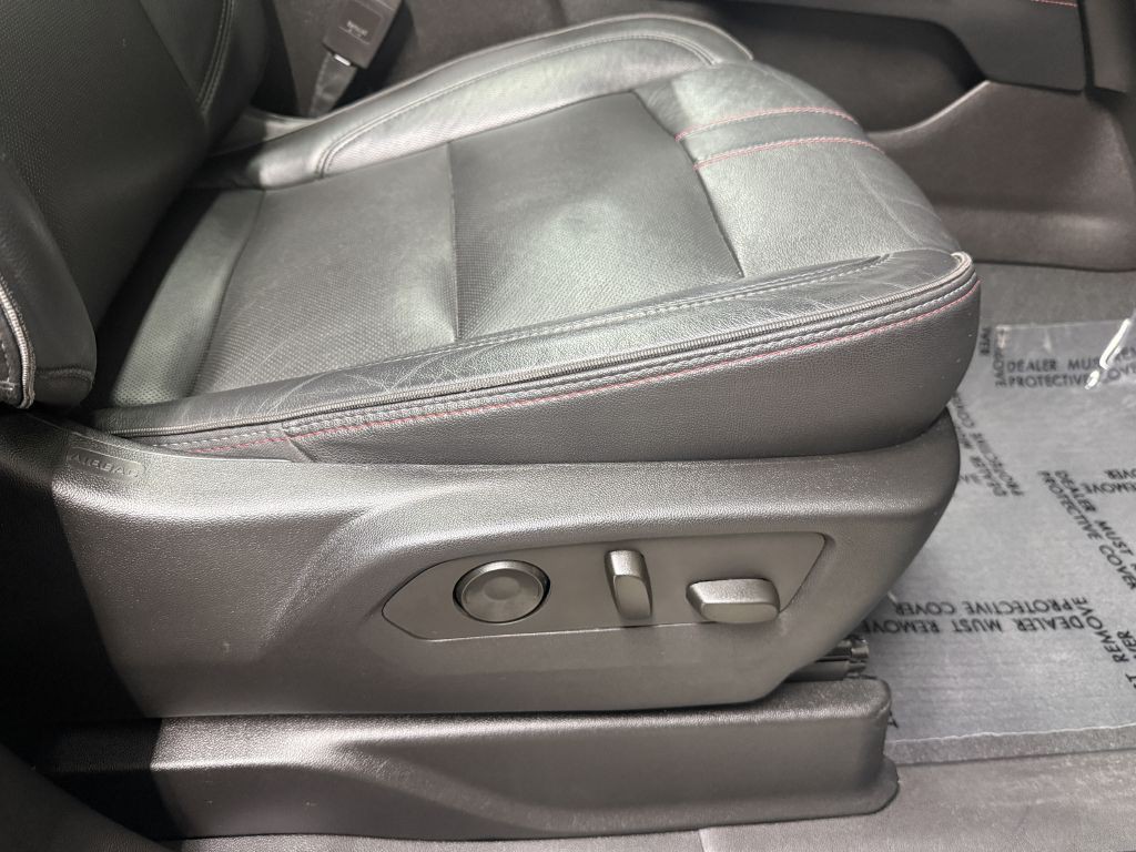2021 Chevrolet Suburban Image 38