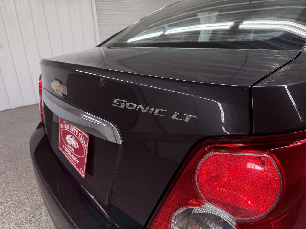 2015 Chevrolet Sonic Image 7