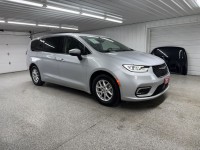 Image for 2023 Chrysler Pacifica Touring L ID: 7410405