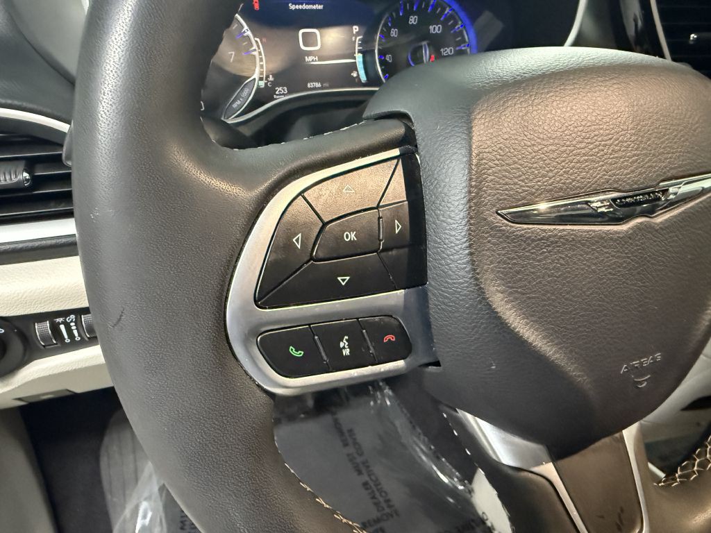 2023 Chrysler Pacifica Image 19