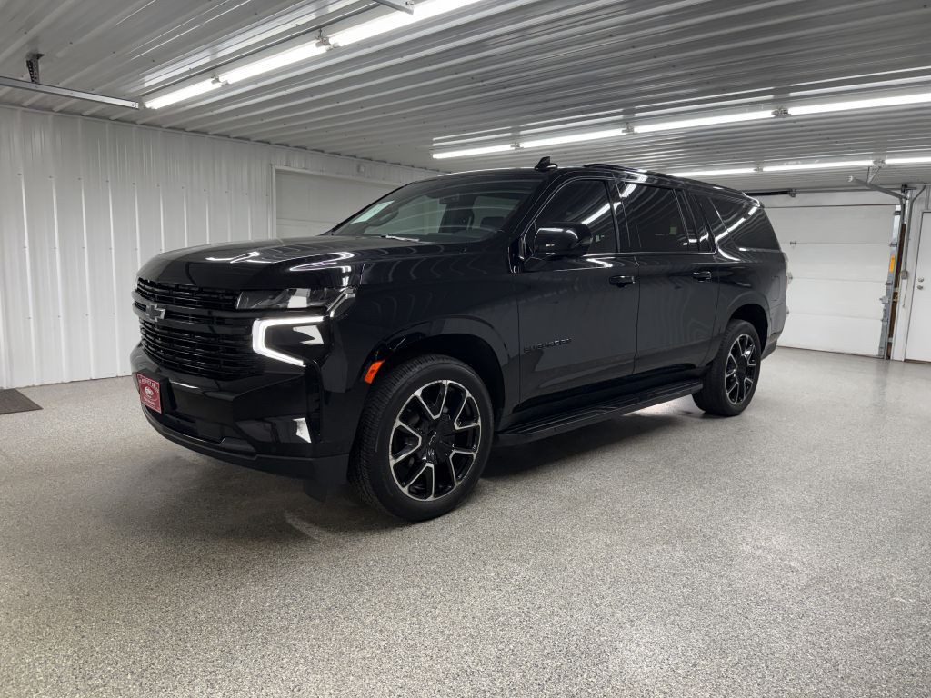 2023 Chevrolet Suburban Image 4