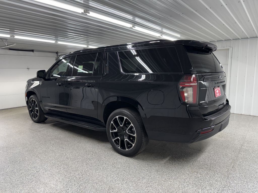 2023 Chevrolet Suburban Image 5