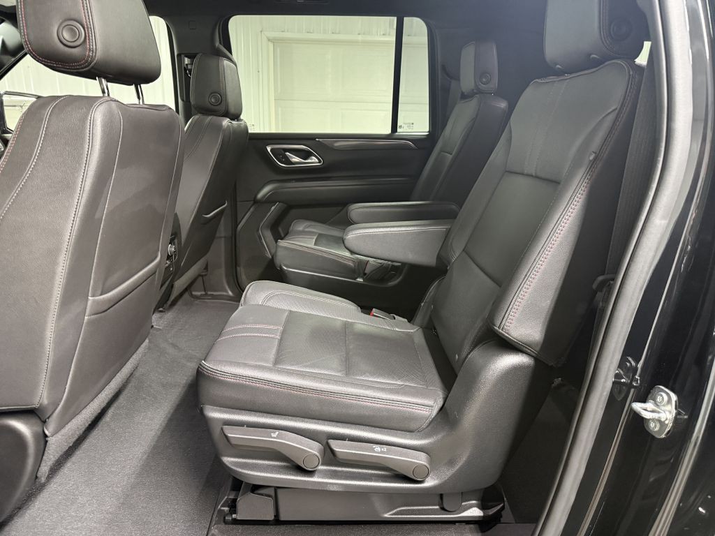 2023 Chevrolet Suburban Image 35