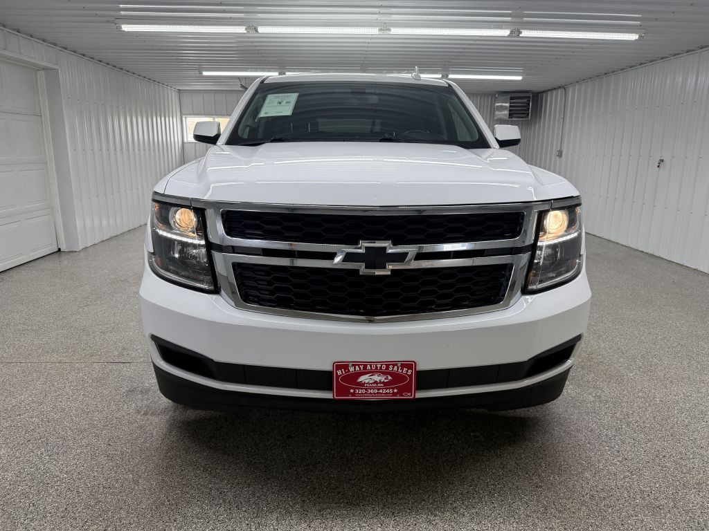 2019 Chevrolet Suburban Image 3