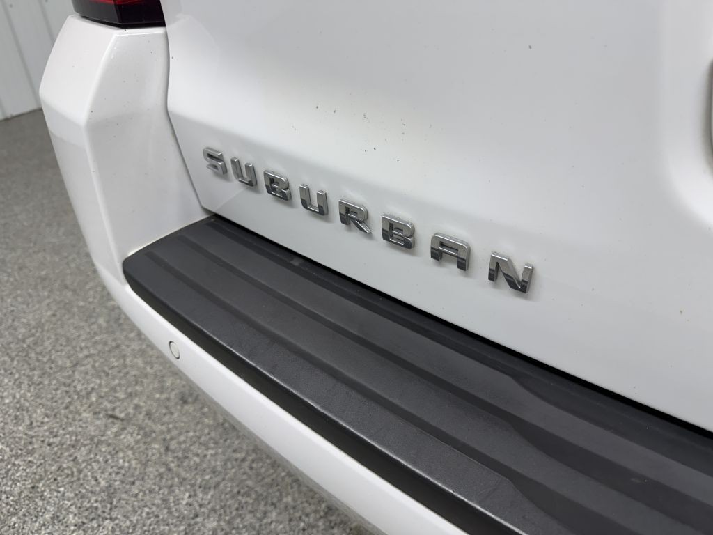 2019 Chevrolet Suburban Image 8
