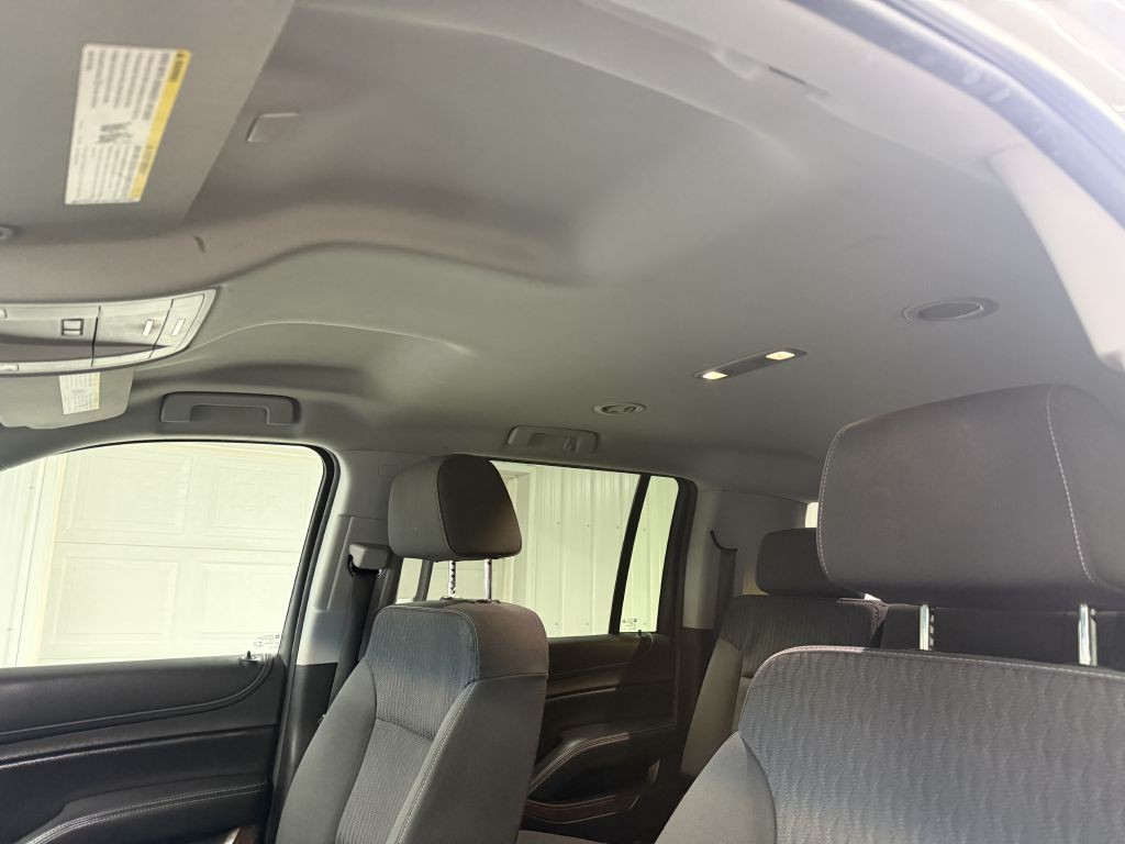 2019 Chevrolet Suburban Image 11