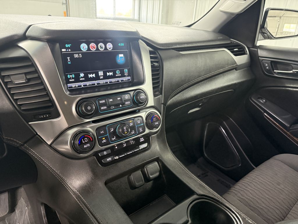 2019 Chevrolet Suburban Image 17