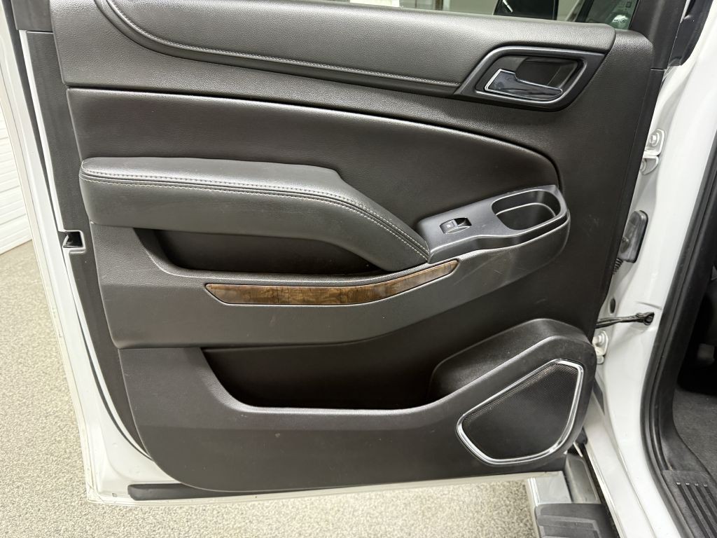 2019 Chevrolet Suburban Image 26
