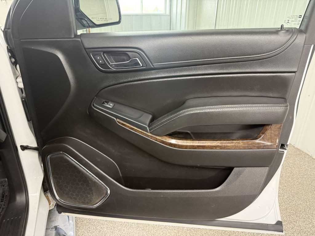 2019 Chevrolet Suburban Image 35