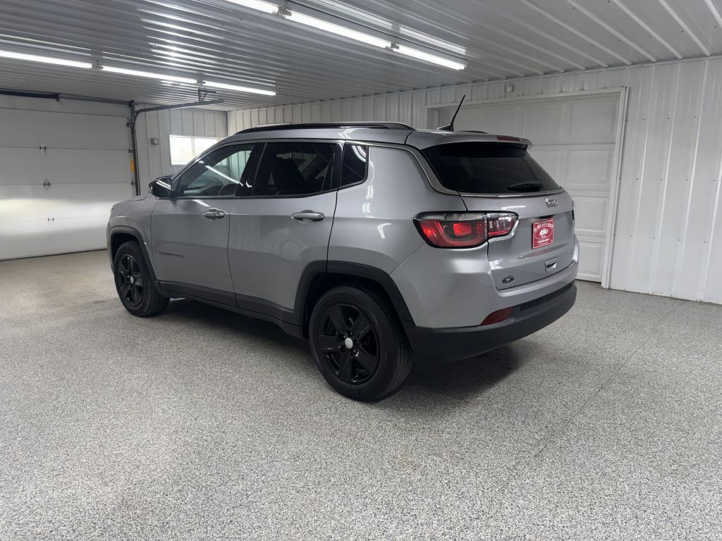 2022 Jeep Compass Image 4