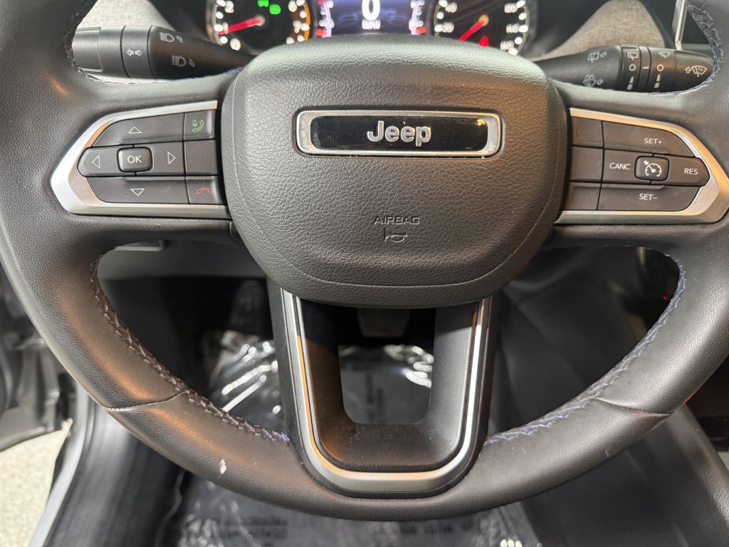2022 Jeep Compass Image 18