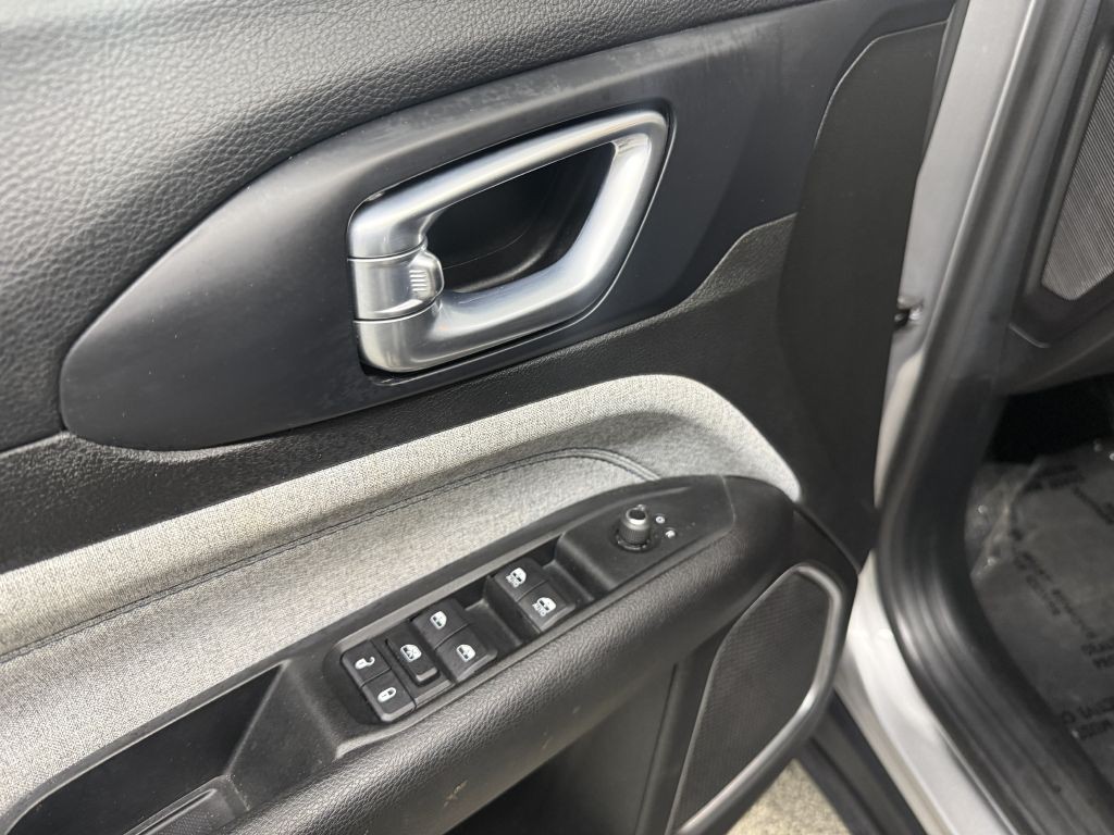 2022 Jeep Compass Image 20