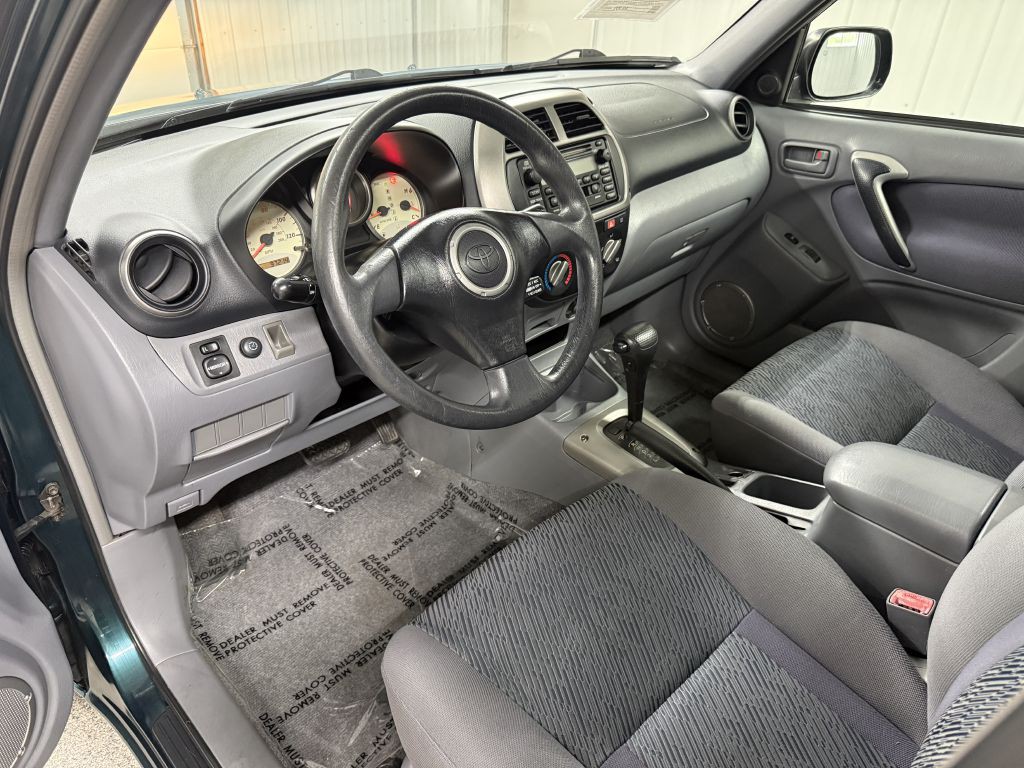 2002 Toyota Rav4 Image 10