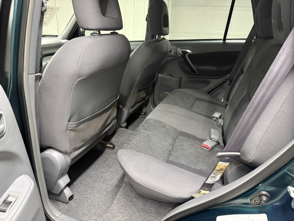 2002 Toyota Rav4 Image 17