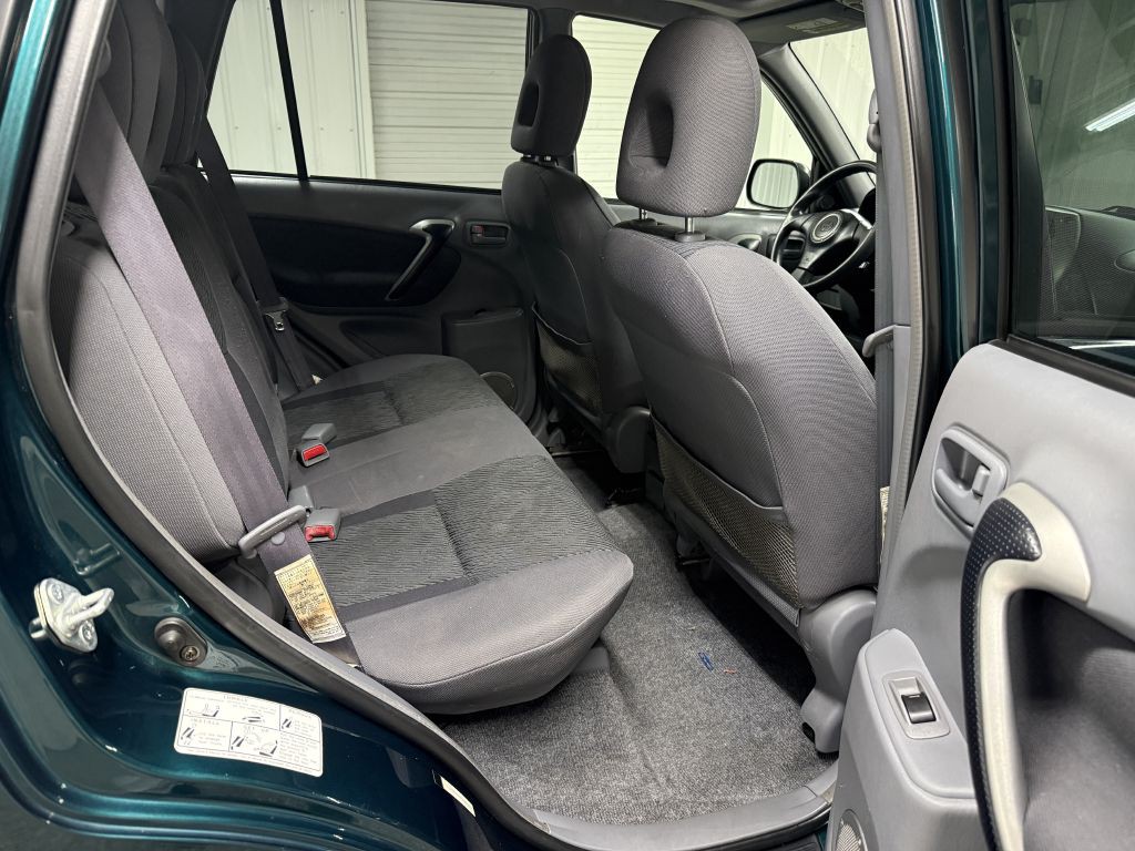 2002 Toyota Rav4 Image 22