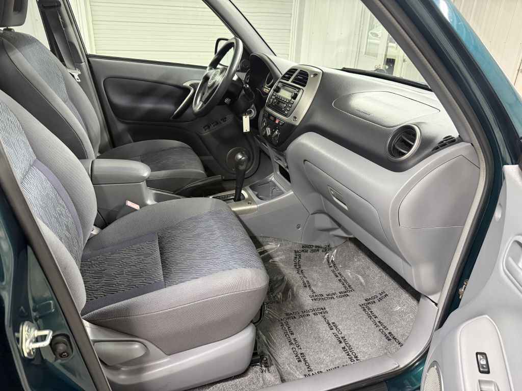 2002 Toyota Rav4 Image 25