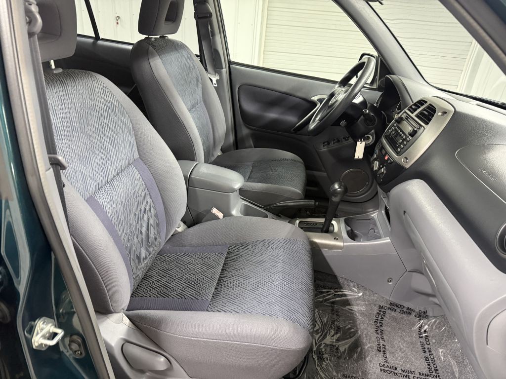 2002 Toyota Rav4 Image 26