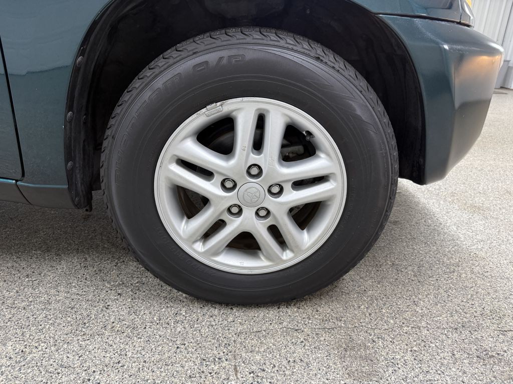 2002 Toyota Rav4 Image 29