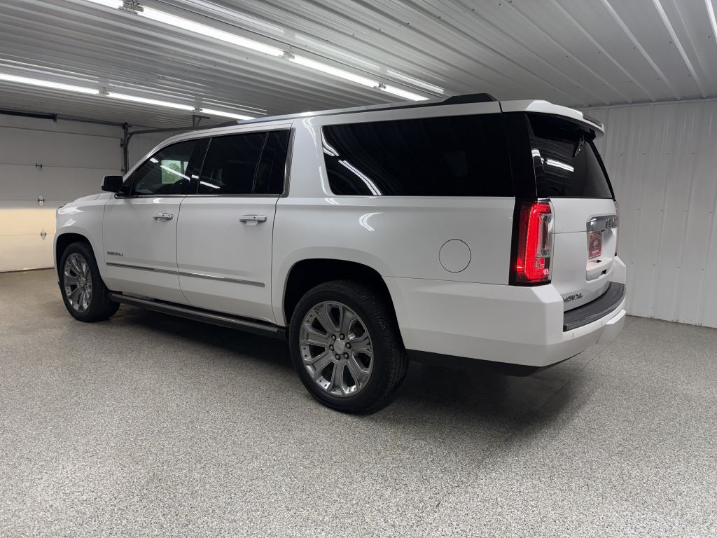2020 GMC Yukon Image 5