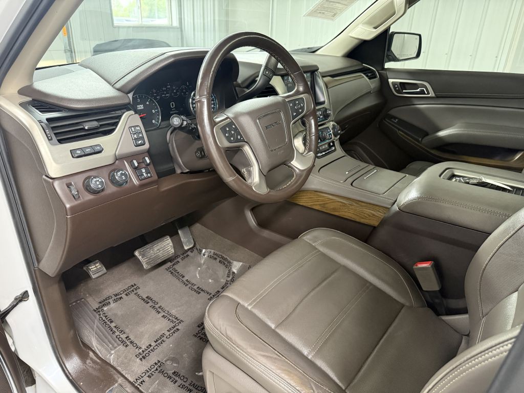 2020 GMC Yukon Image 16