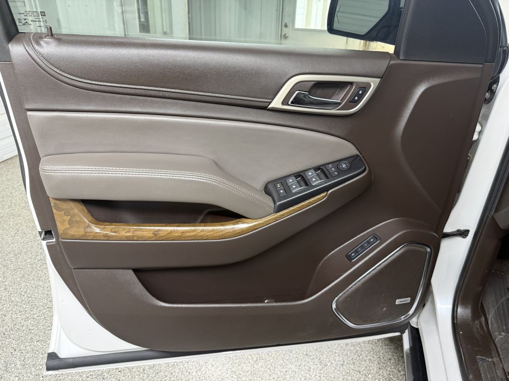 2020 GMC Yukon Image 27