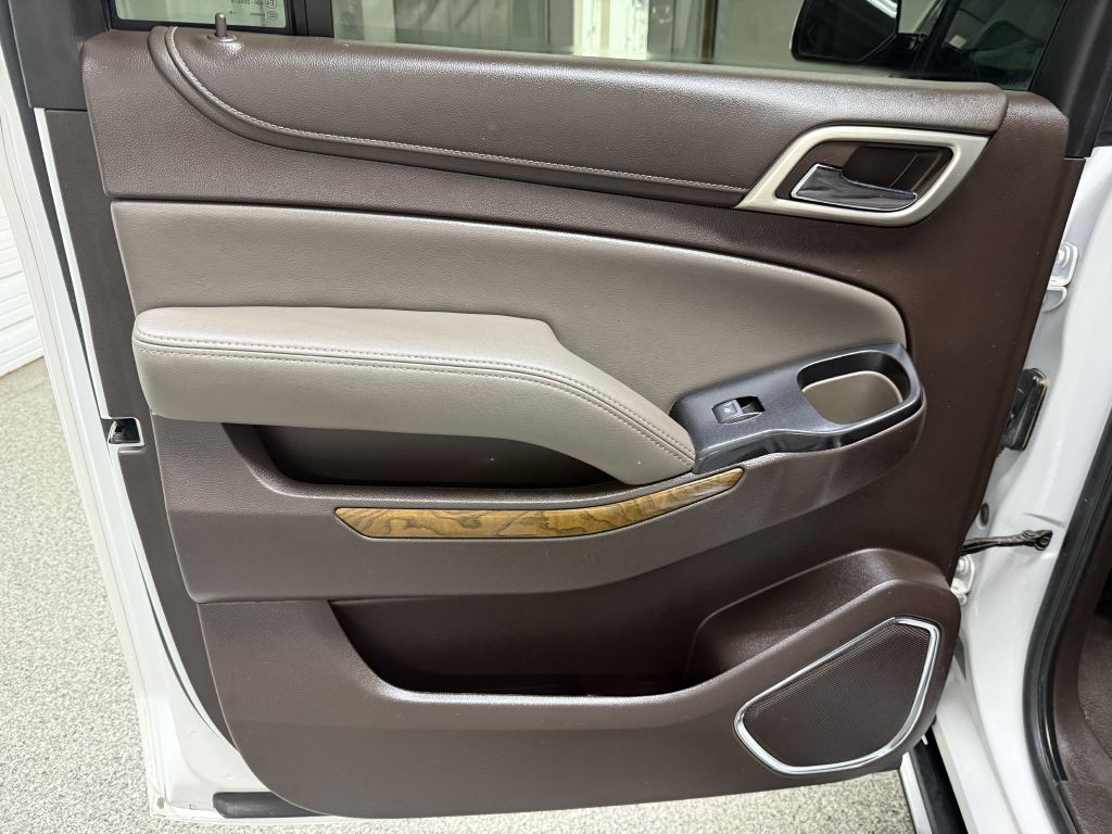 2020 GMC Yukon Image 34