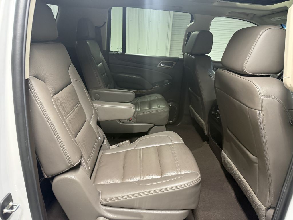 2020 GMC Yukon Image 39