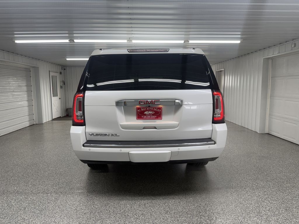 2016 GMC Yukon Image 6