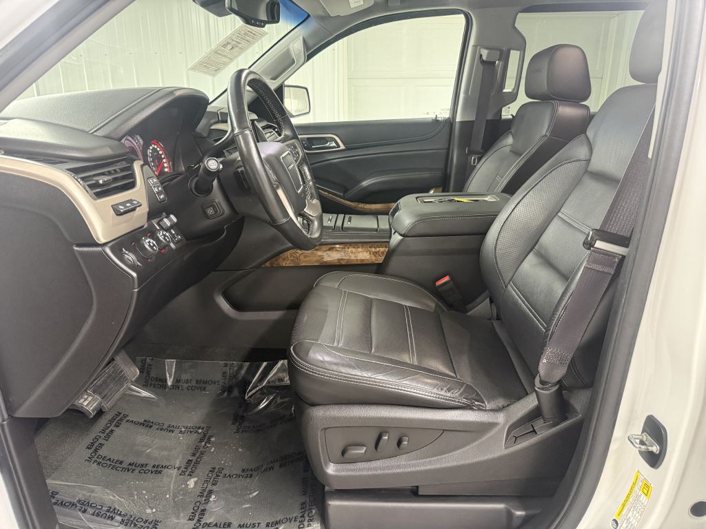 2016 GMC Yukon Image 10