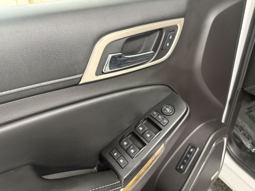 2016 GMC Yukon Image 24