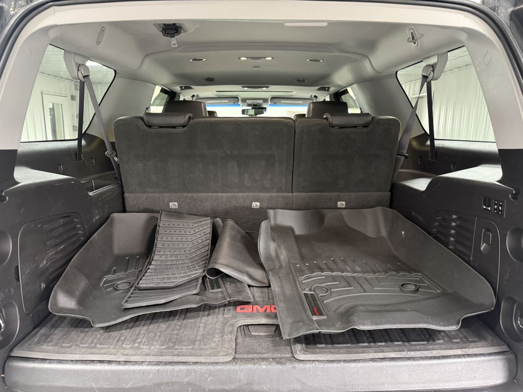 2016 GMC Yukon Image 33