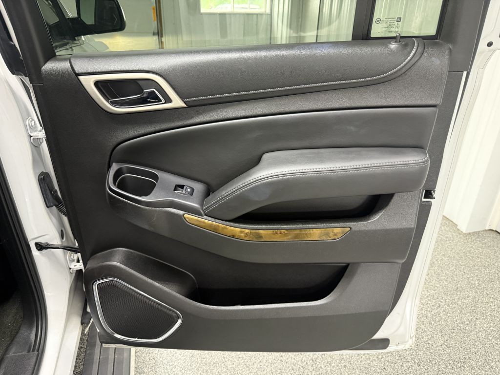 2016 GMC Yukon Image 41