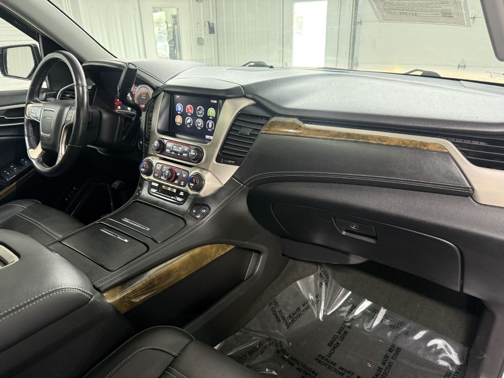 2016 GMC Yukon Image 45