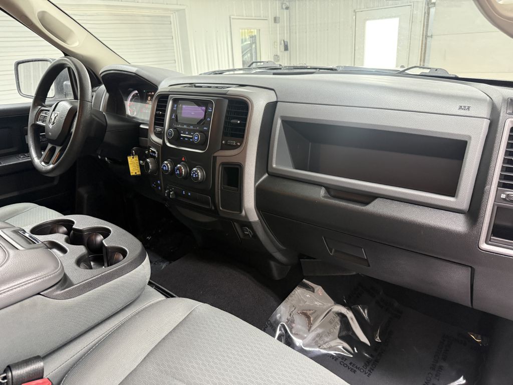2019 RAM 1500 Image 36