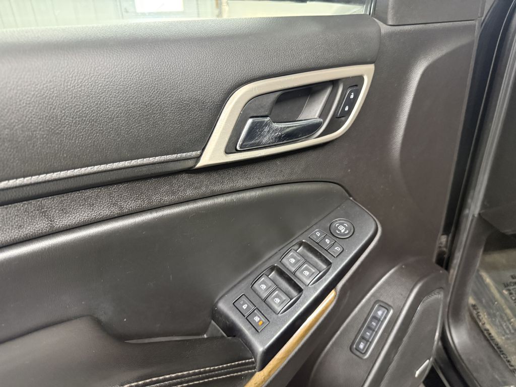 2015 GMC Yukon Image 23