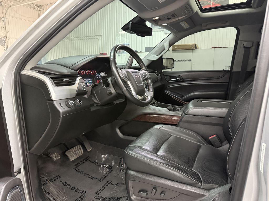 2020 GMC Yukon Image 14