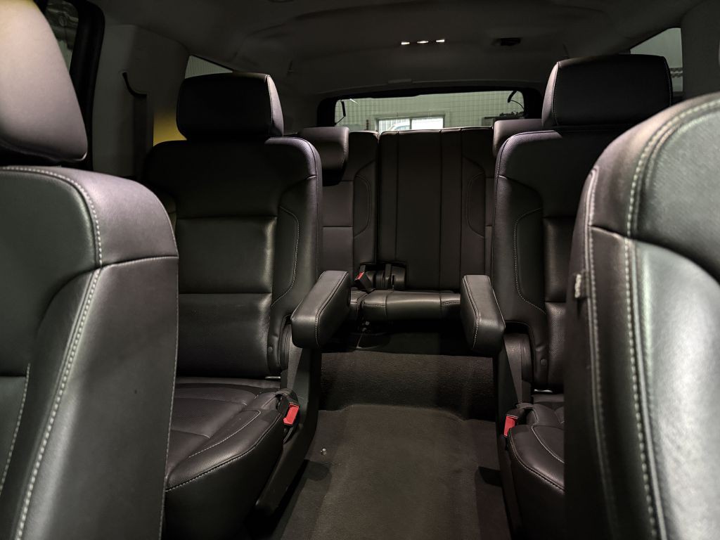 2020 GMC Yukon Image 17