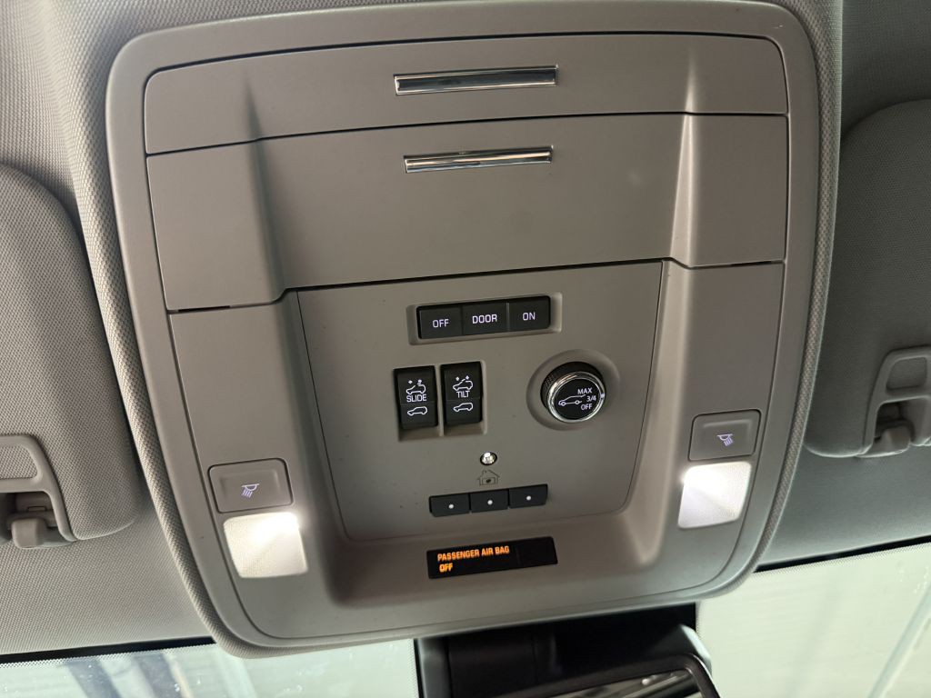 2020 GMC Yukon Image 30